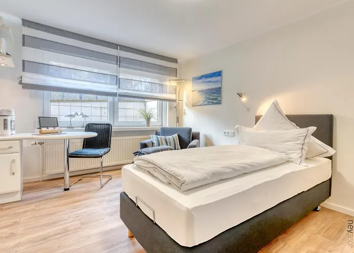 Strandfliederhaus * 노르데메이